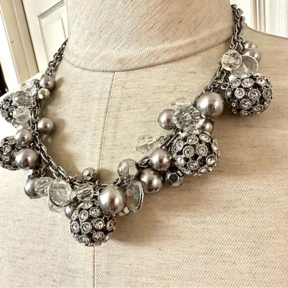 Silver tone beaded statement necklace - Picture 5 of 11